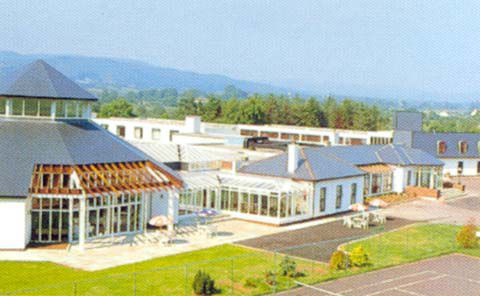 Connemara Gateway Hotel Oughterard Ngoại thất bức ảnh